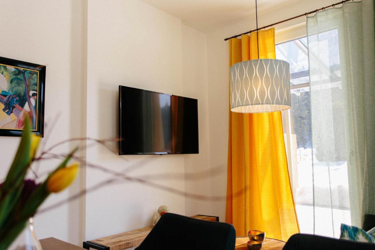 Forellenhof Appartements & Grossmutters Bungalow Лойташ Екстериор снимка