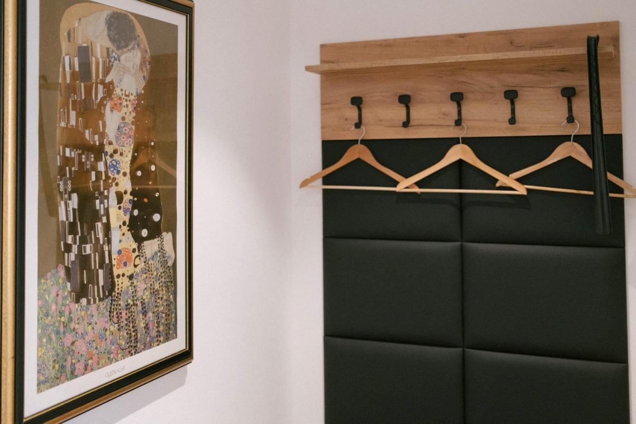 Forellenhof Appartements & Grossmutters Bungalow Лойташ Екстериор снимка