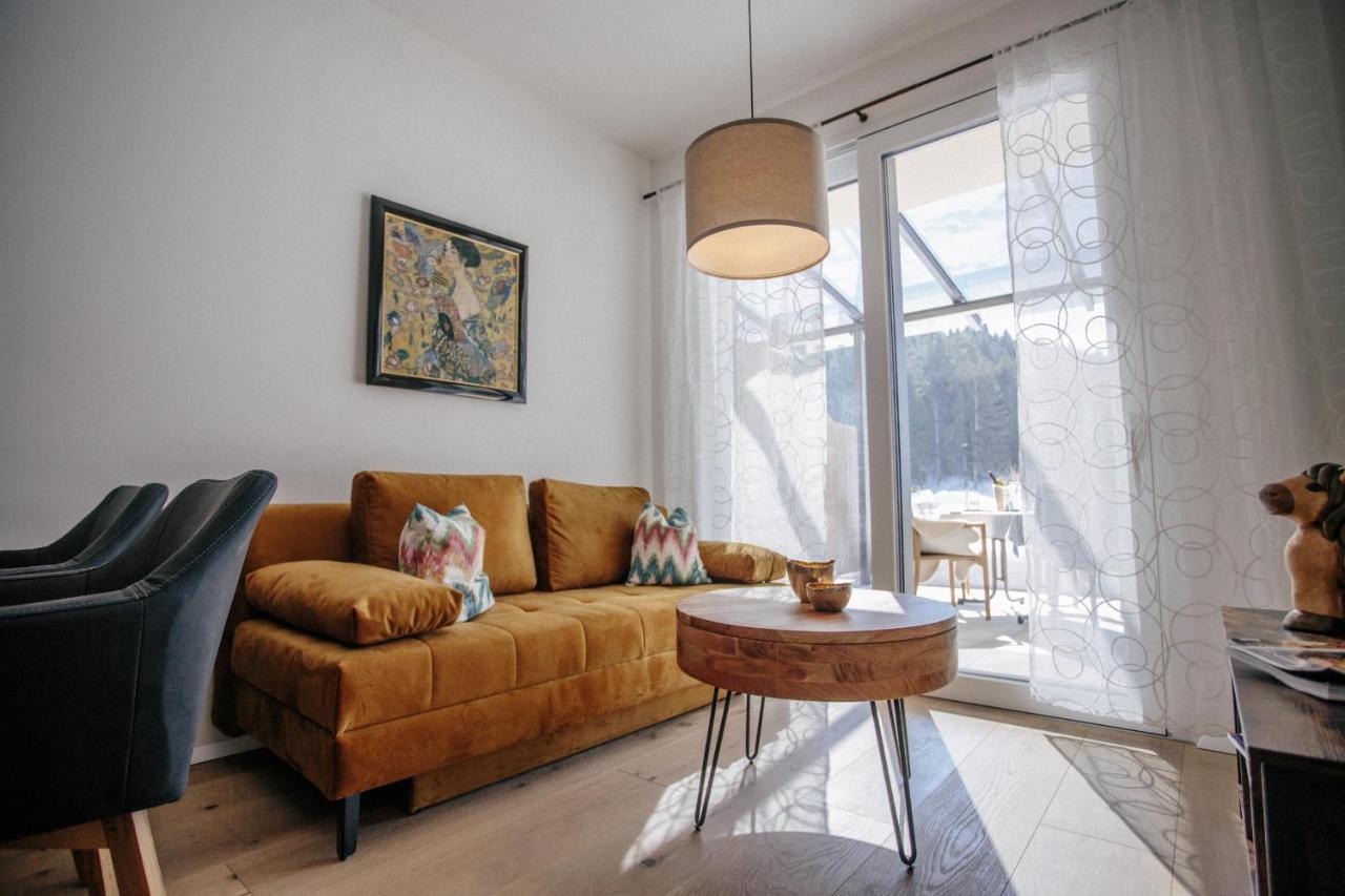 Forellenhof Appartements & Grossmutters Bungalow Лойташ Екстериор снимка
