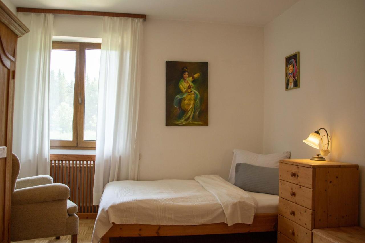 Forellenhof Appartements & Grossmutters Bungalow Лойташ Екстериор снимка