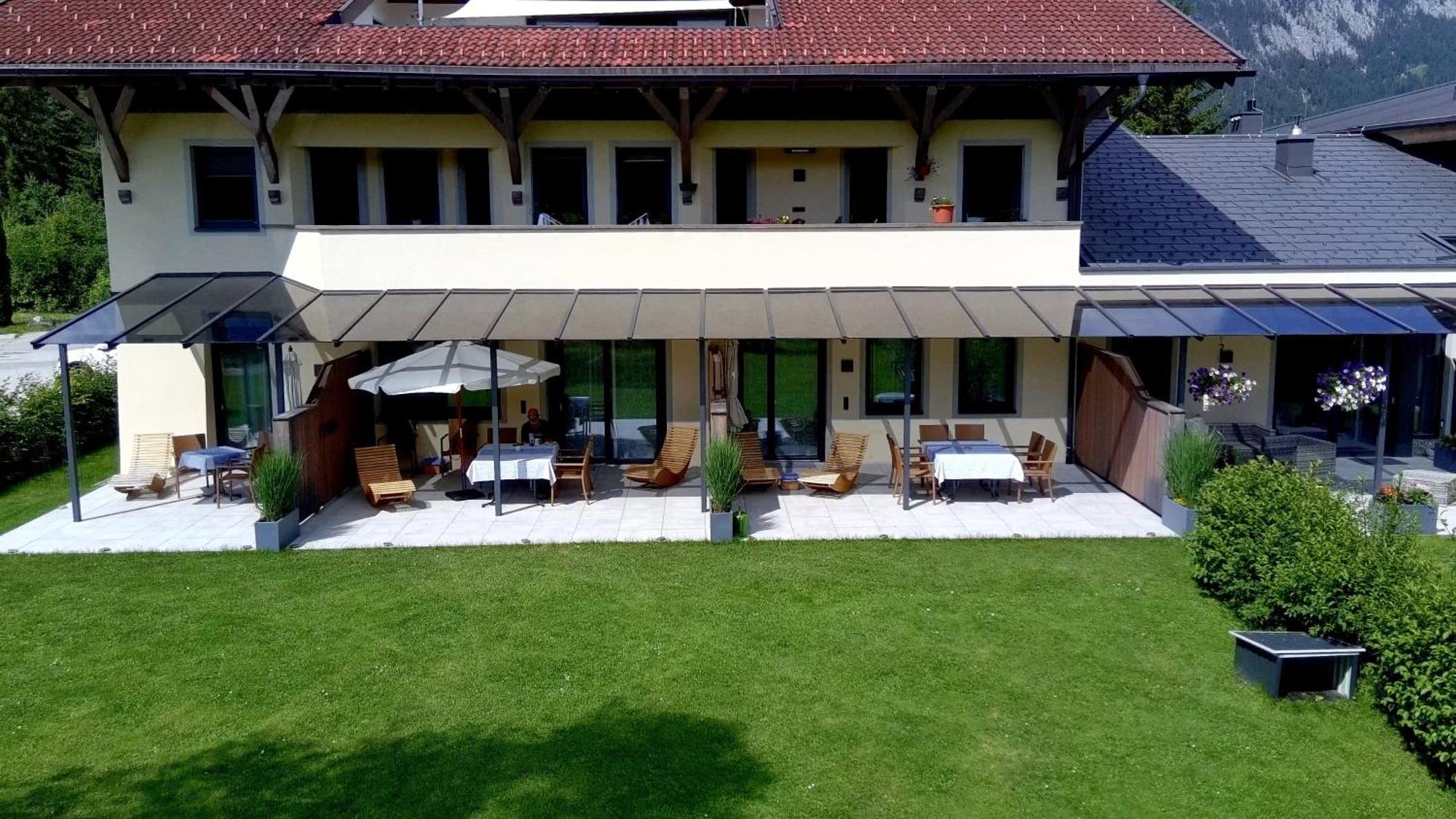 Forellenhof Appartements & Grossmutters Bungalow Лойташ Екстериор снимка